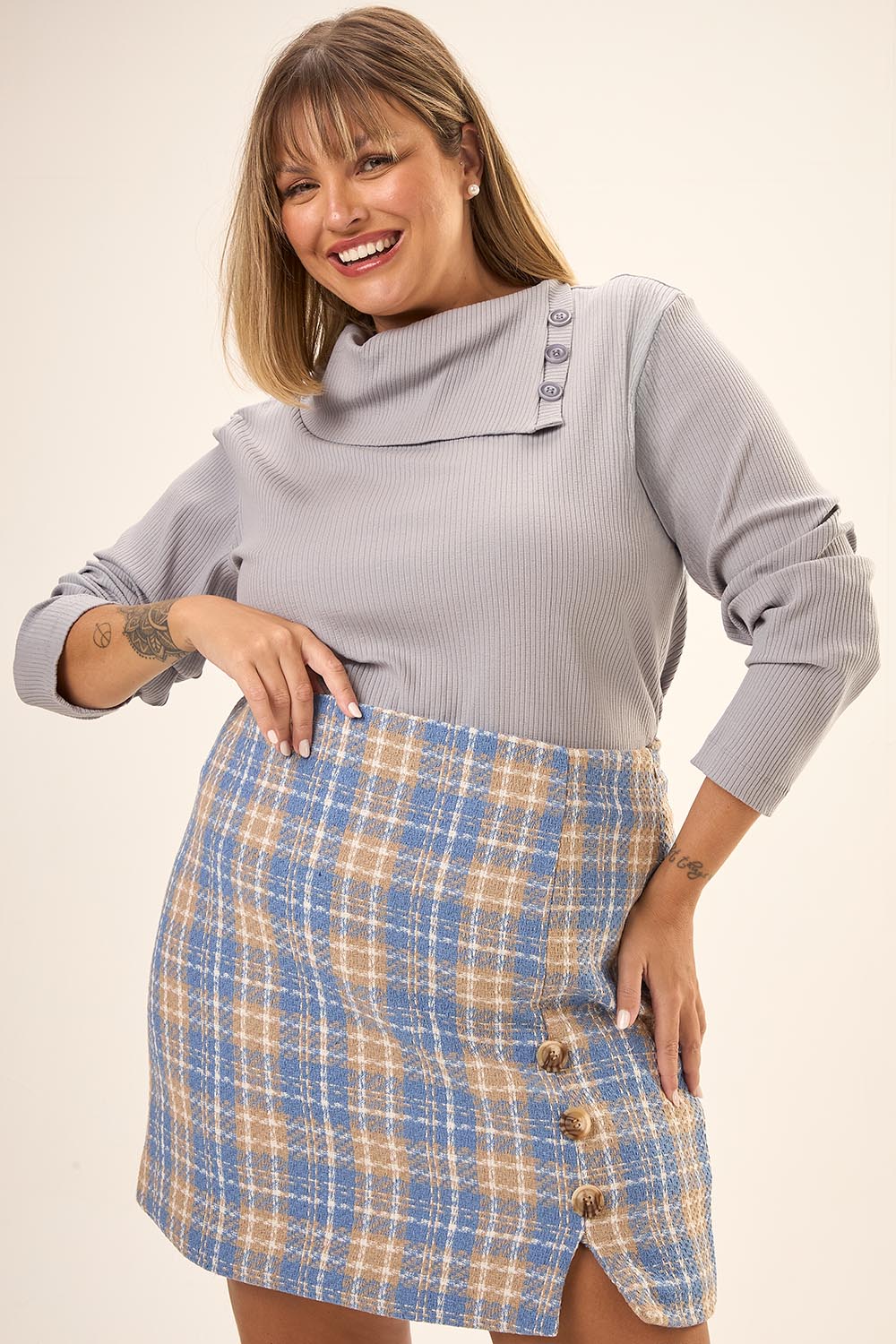 Blusa Gola Alta Plus Size Canelado Hera Cinza Cess