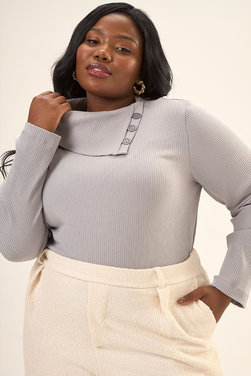 Blusa Gola Alta Plus Size Canelado Hera Cinza Cess