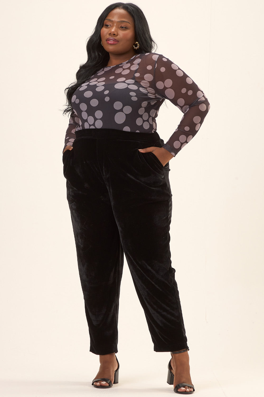 Blusa Manga Longa Plus Size Tule Estampado Poá Vinci Cess