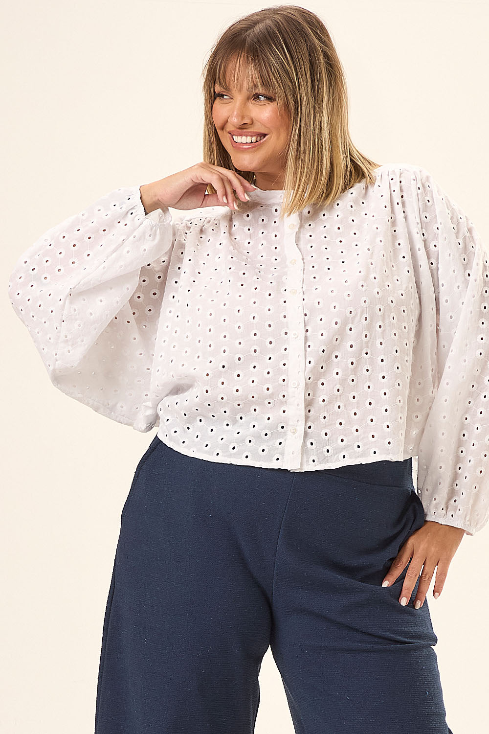 Camisa Manga Longa Plus Size Algodão Bordado Sicilia Off White Cess