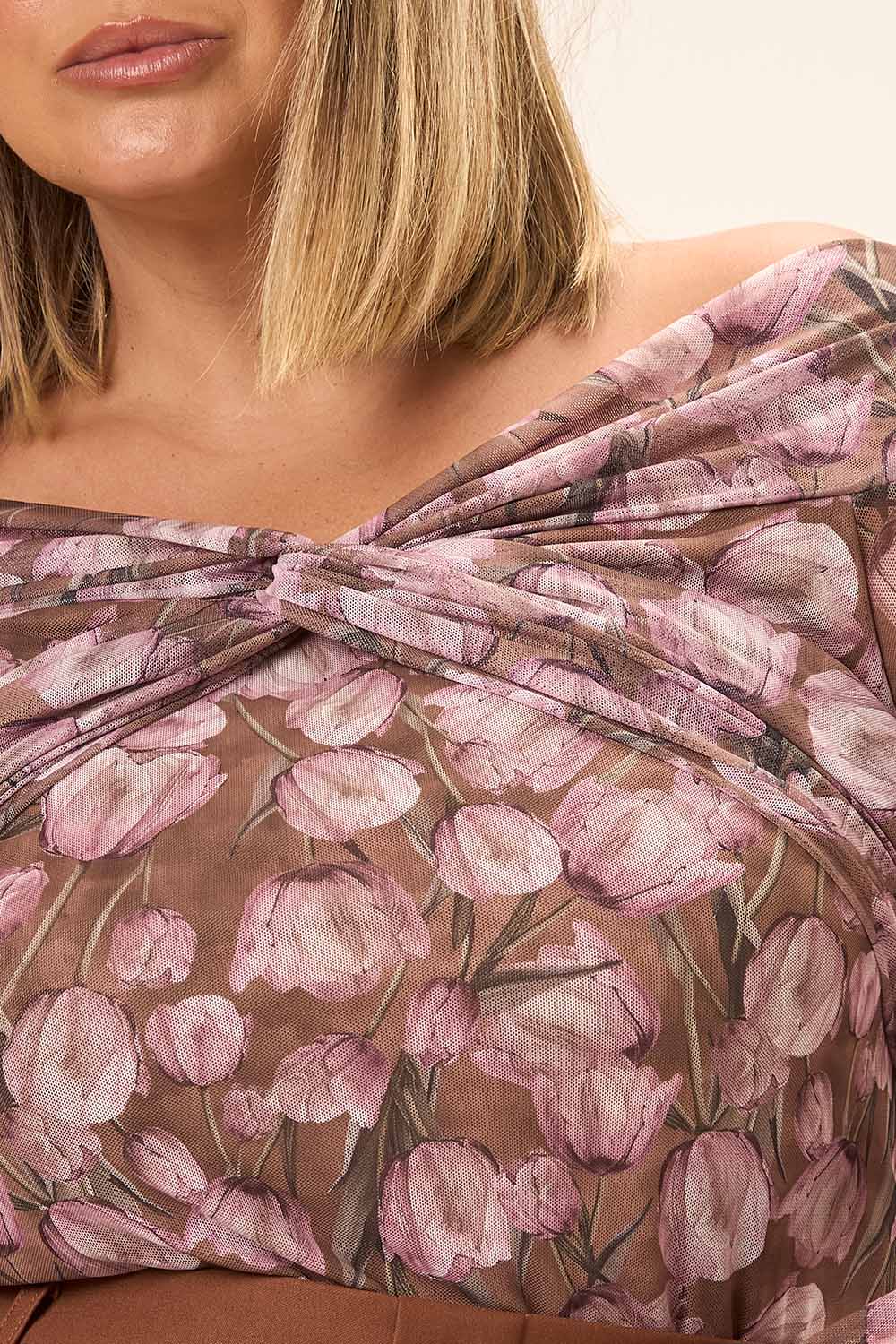 Blusa Manga Longa Plus Size Tule Estampado Tulipa Rosa Cess