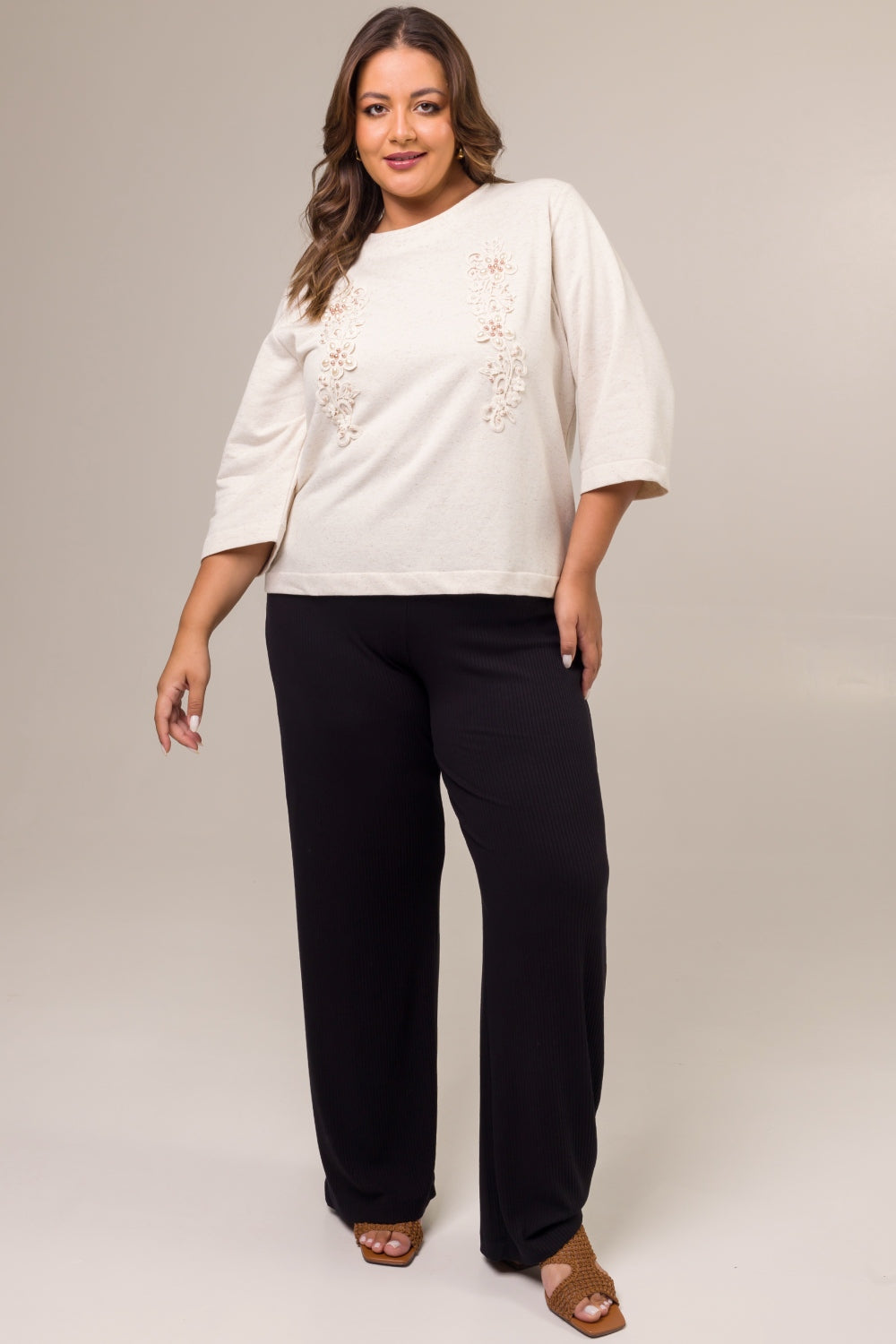 Calça Reta Plus Size Diana Canelada Preto Cess