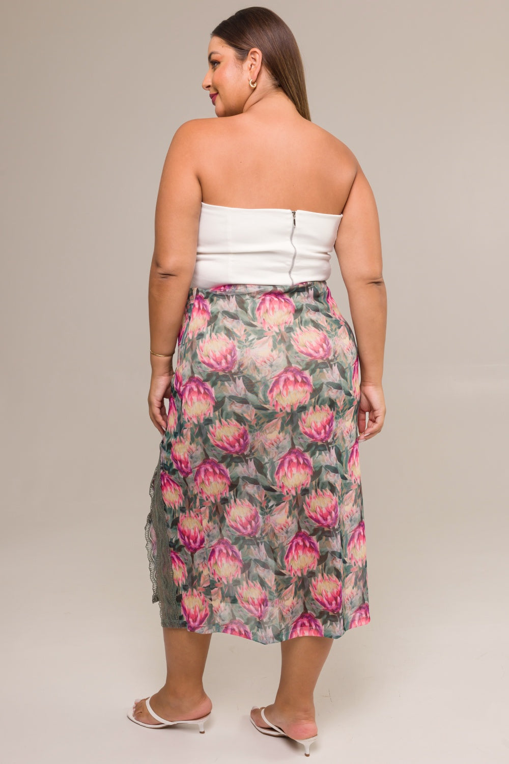 Blusa Tomara Que Caia Plus Size Sofia New Branco Cess