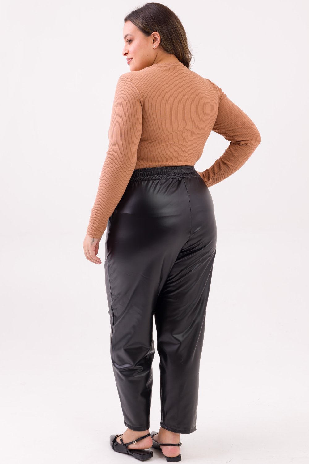 Blusa Plus Size Wendy Canelado e Aplique Brilho Bege Cess