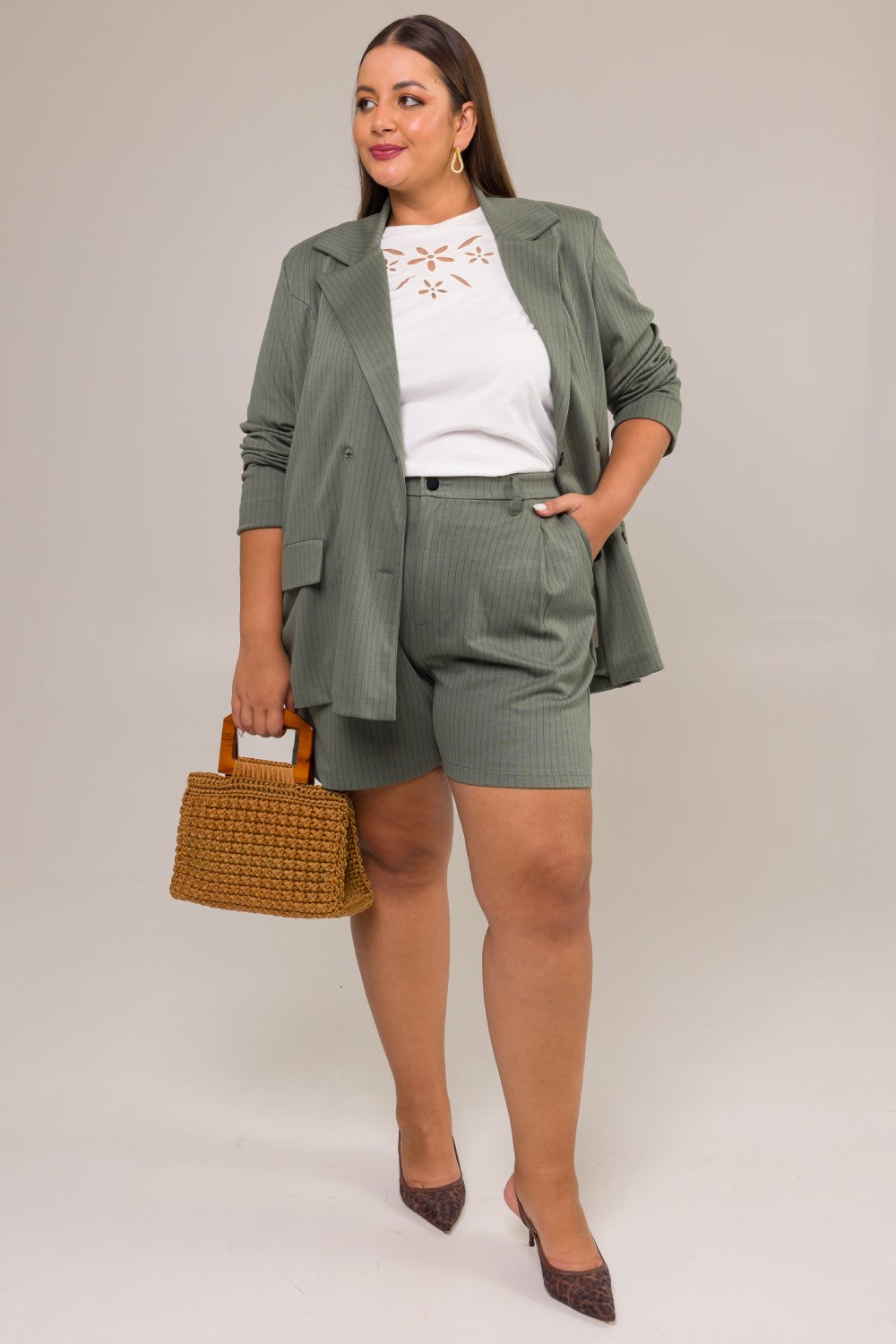 Blazer Oversized de Alfaiataria Plus Size Jacquard Risca de Giz Acácia Verde Cess