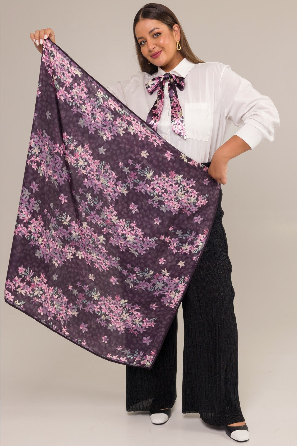 Lenço Plus Size Cetim Estampado Ansellia Preto Cess