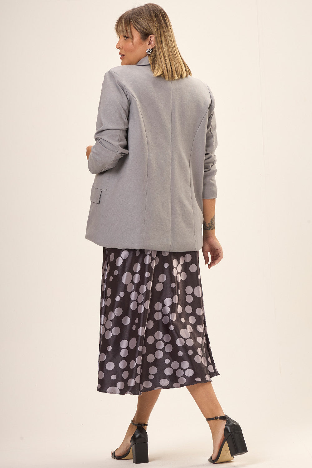 Blazer Alfaiataria Plus Size Viscose com Linho Firenze Cinza Cess