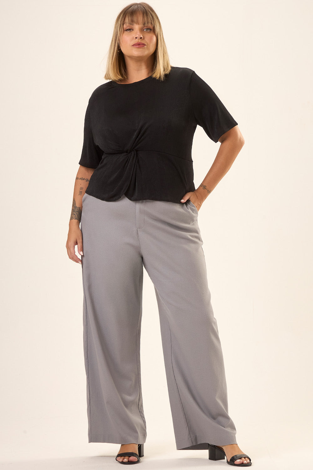 Calça Alfaiataria Plus Size Viscose com Linho Firenze Cinza Cess