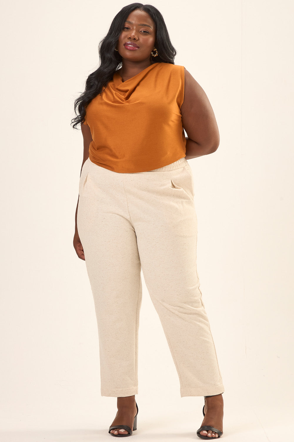 Blusa Decote Degagê Plus Size Viscose Colina Cobre Cess