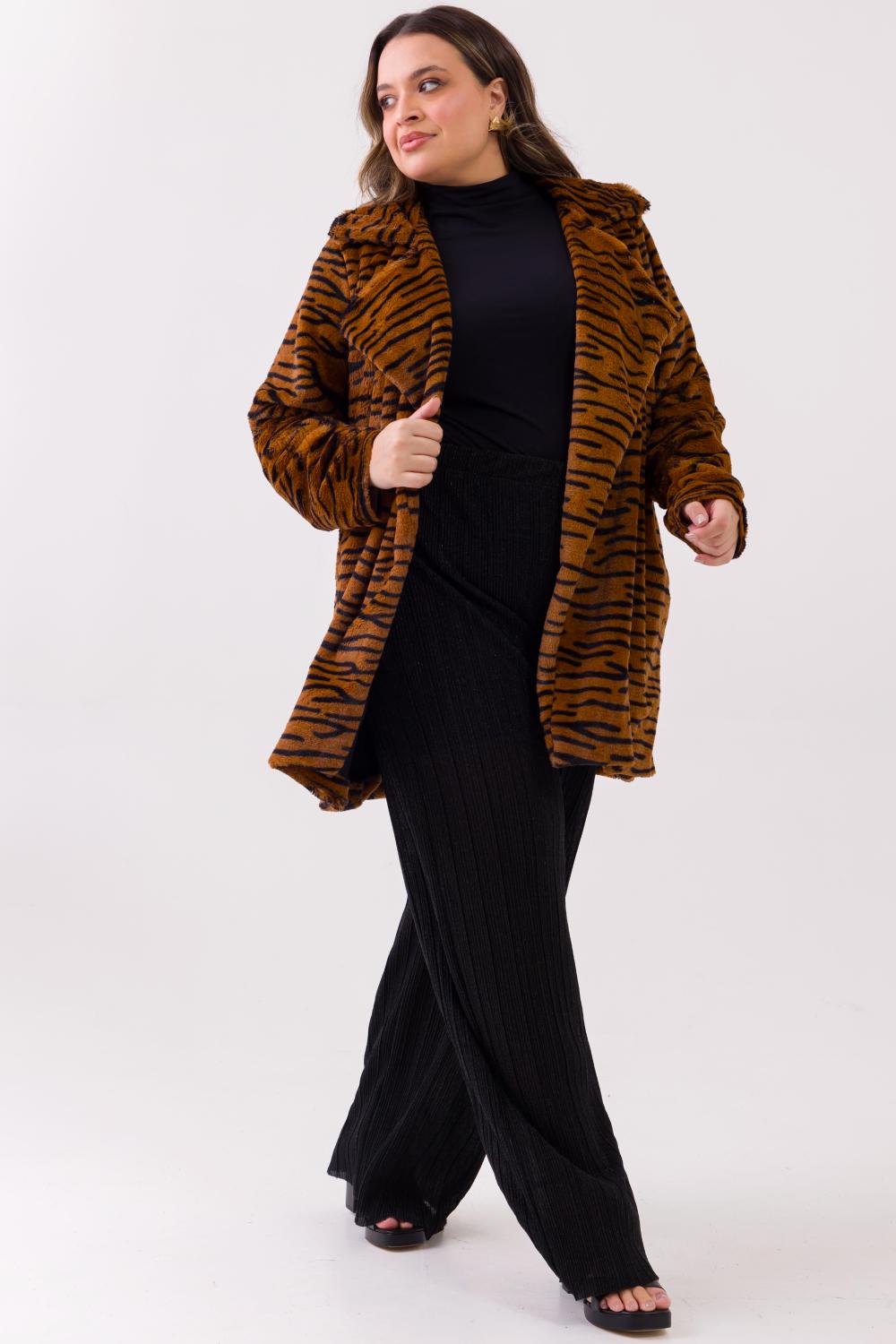 Casaco Plus Size Fluffy Animal Print Cess