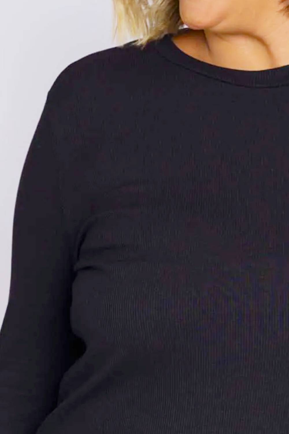 Blusa Plus Size Greta Canelado Preto Cess