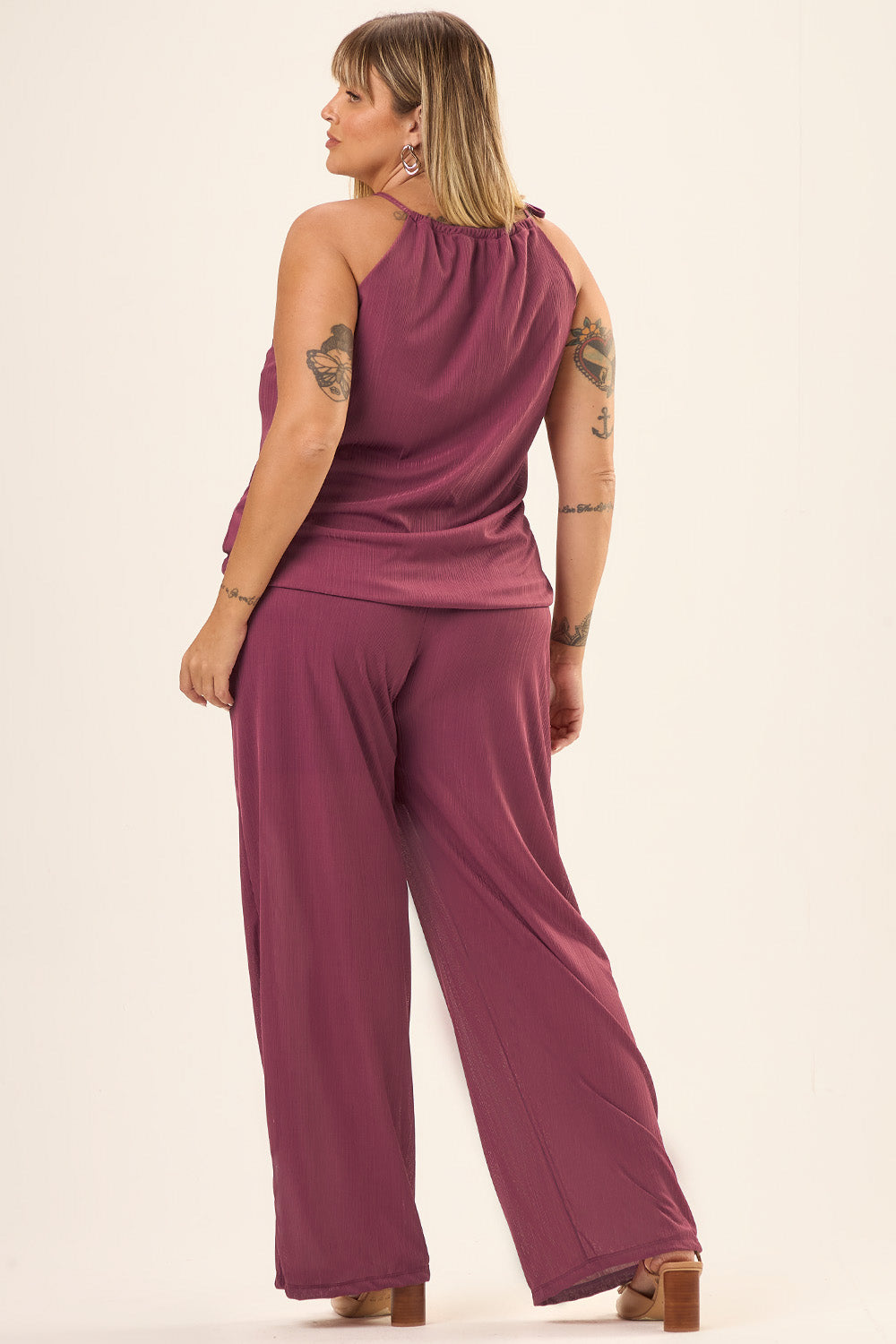 Blusa Plus Size Malha Plissada Dalia Vinho Cess