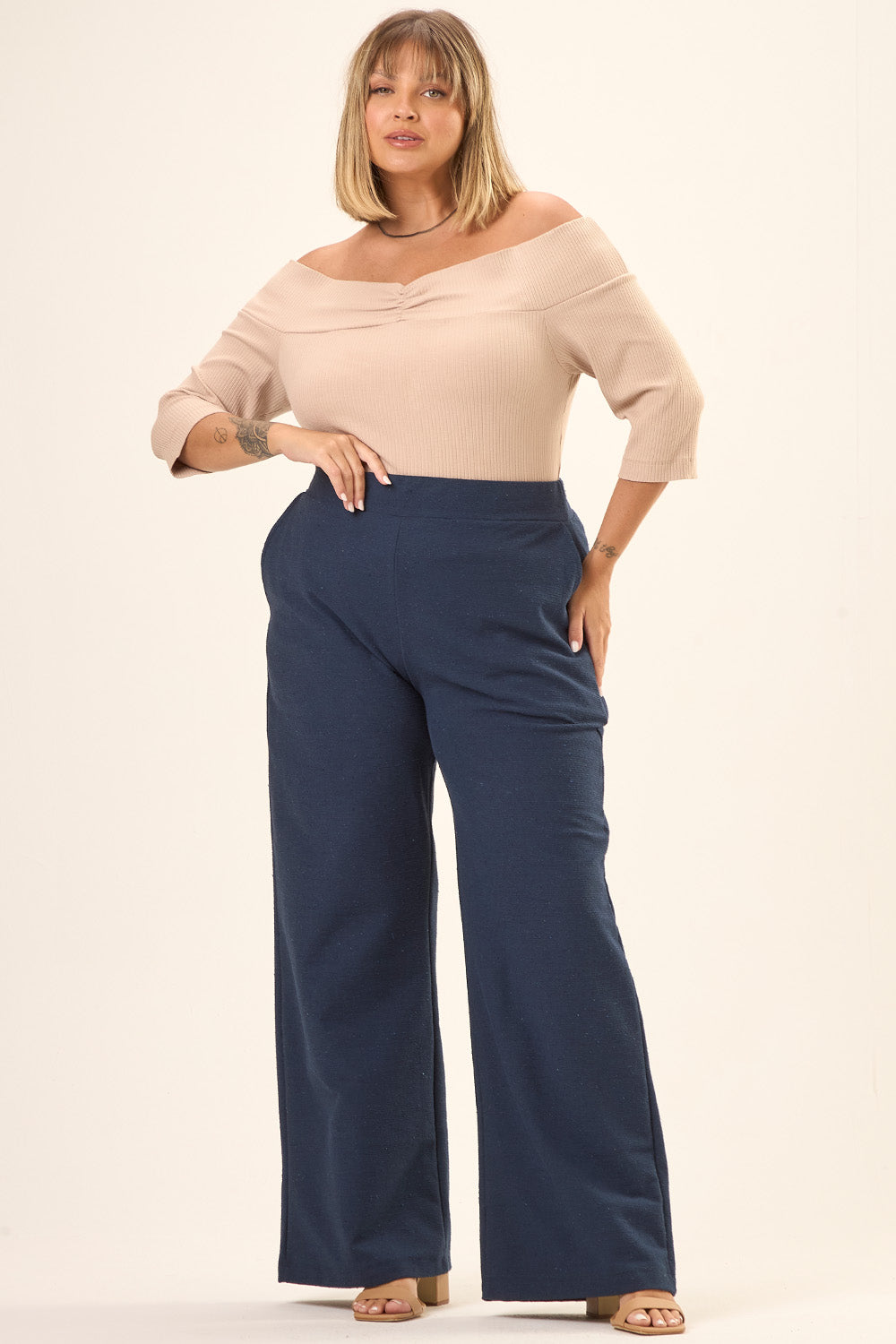 Blusa Ombro a Ombro Plus Size Canelado Magnolia Bege Cess