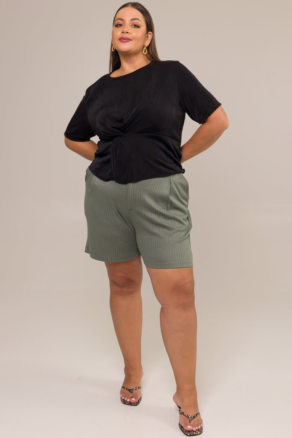 Blusa Plus Size Malha Texturizada Acetinada Niara Preto Cess