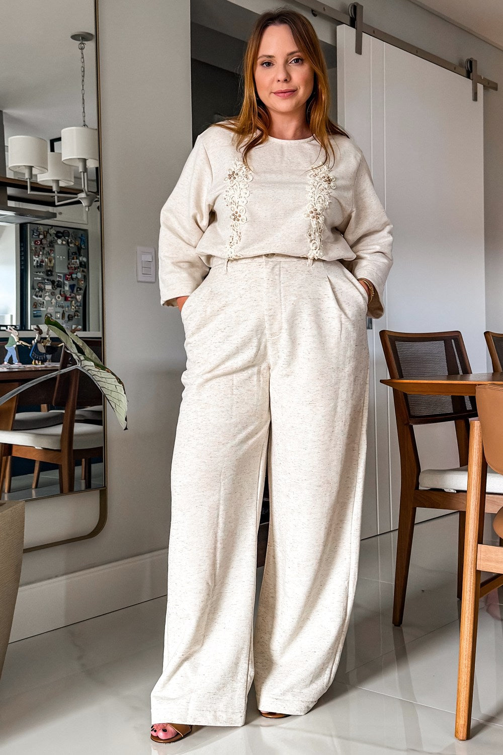 Calça de Alfaiataria Plus Size em Moletinho com Linho Serena Natural Cess